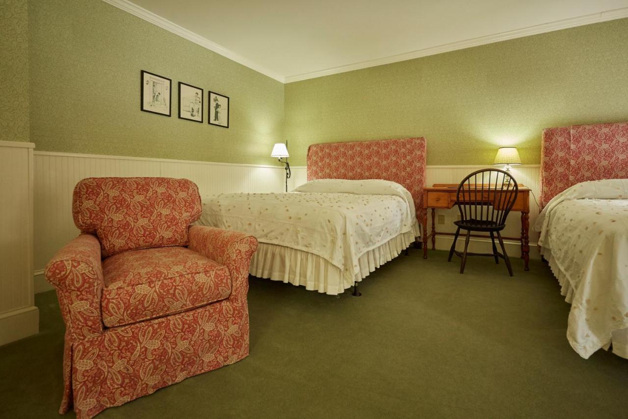 The Red Lion Hotel